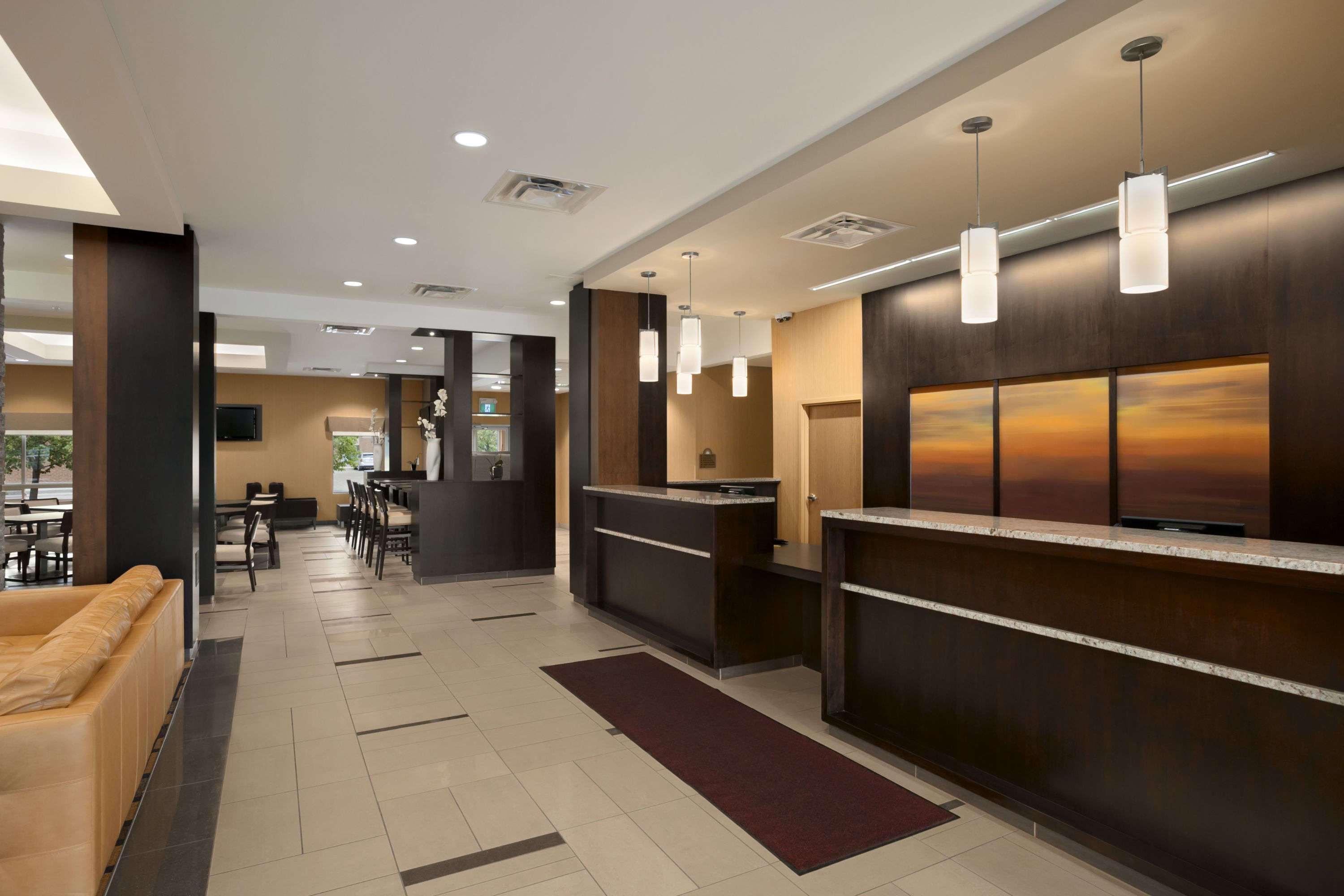 Days Inn & Suites By Wyndham Winnipeg Airport Manitoba Εξωτερικό φωτογραφία