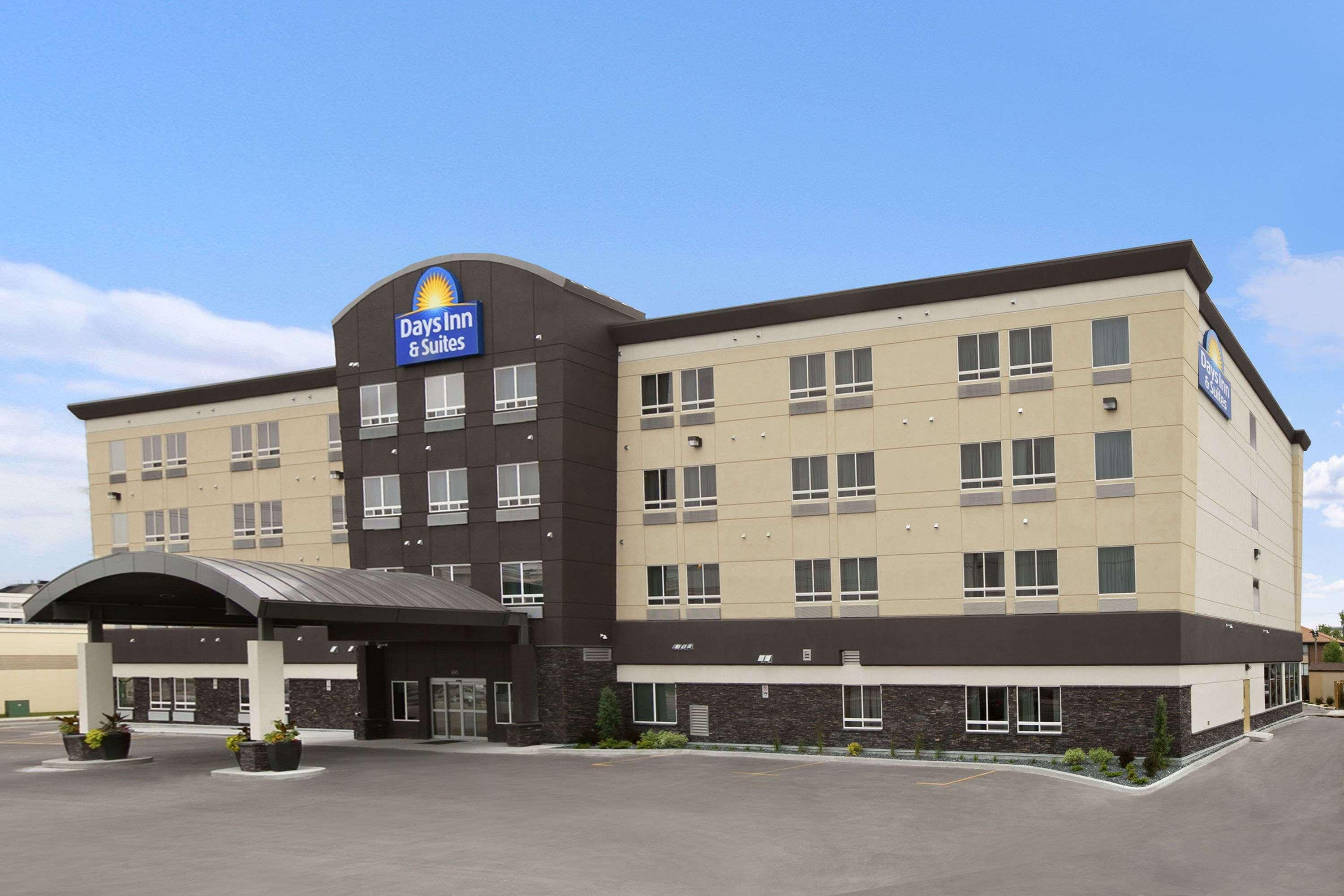 Days Inn & Suites By Wyndham Winnipeg Airport Manitoba Εξωτερικό φωτογραφία